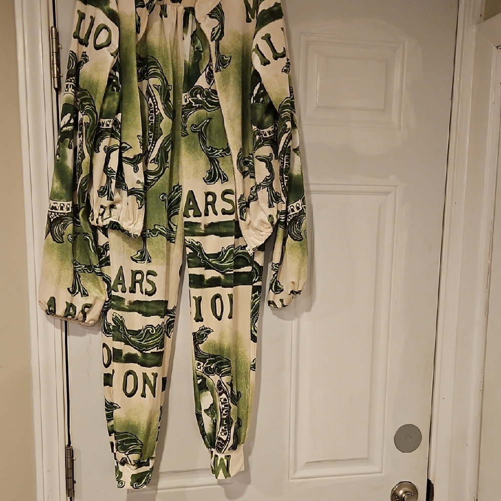 Chic Green and White Graphic Joggers